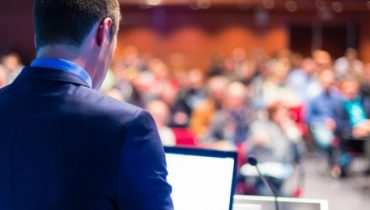 سمینار چند رسانه ای و انجام سمینار چند رسانه ای